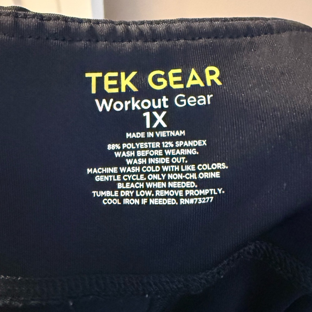 Tek Gear Women's Black Leggings - Picture 4 of 4